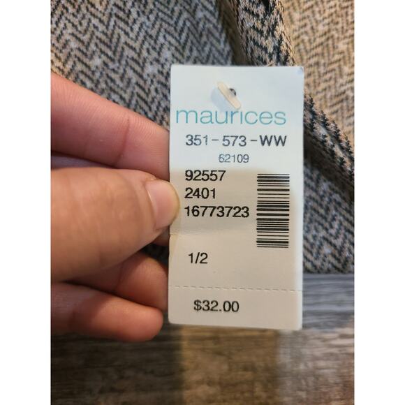 Maurices 1/2 womens black tan and white skirt with black lace trim new with tags - Picture 4 of 8